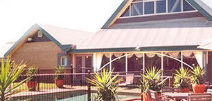 Bimet Executive Lodge - Yarra Valley Accommodation 0