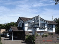 Chalet Motor Inn - Yarra Valley Accommodation 1