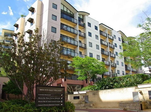 Mounts Bay Waters Apartments - Yarra Valley Accommodation 1