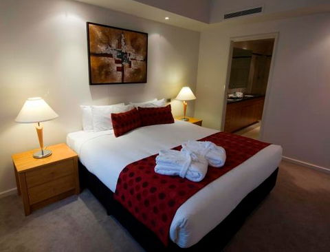 Mounts Bay Waters Apartments - Yarra Valley Accommodation 2