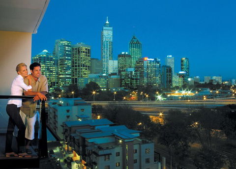 Mounts Bay Waters Apartments - Yarra Valley Accommodation 3
