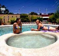 Mackay Motor Inn - Yarra Valley Accommodation