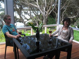 Lakes Edge Robe - Yarra Valley Accommodation 0