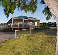 Serenity Holiday House - Yarra Valley Accommodation