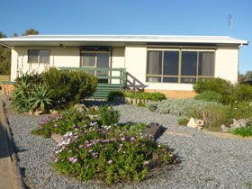 Oaklands Beach House - Yarra Valley Accommodation 0