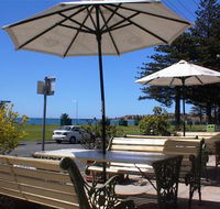 Anchorage at Victor Harbor Seafront Hotel - Yarra Valley Accommodation