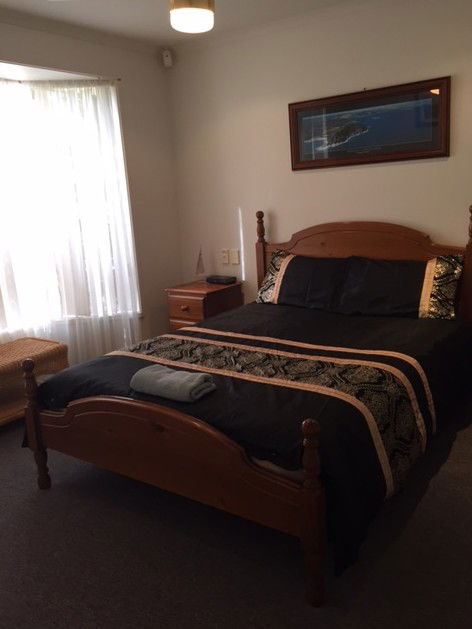 Lakeside Getaway - Yarra Valley Accommodation 11
