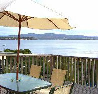 Waterfront on Georges Bay - Yarra Valley Accommodation