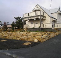 Iron Pot Cottage - Yarra Valley Accommodation
