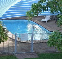Ashs Holiday Units and Cafe - Yarra Valley Accommodation