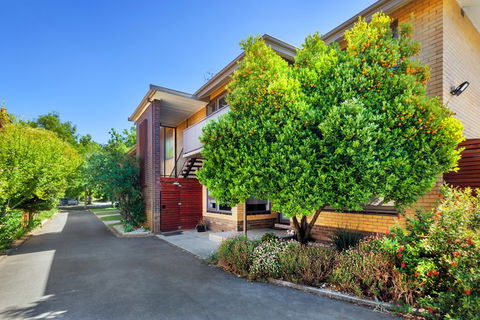 Lake Wendouree Luxury Apartments - Yarra Valley Accommodation 1