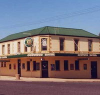 Coffeys Hotel - Yarra Valley Accommodation