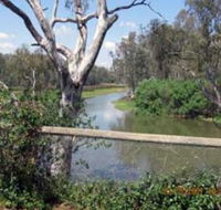 The Shanty Waterside Cottages - Yarra Valley Accommodation