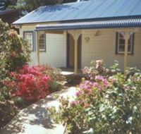AppleBlossom Cottage