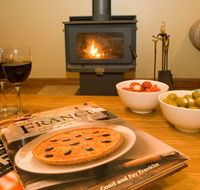 Bingle Tree Retreat - Yarra Valley Accommodation