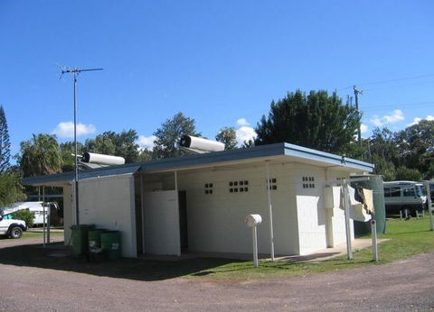 Armstrong Beach Caravan Park - Yarra Valley Accommodation 0