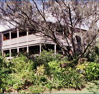 Fraser Island Hideaway - Yarra Valley Accommodation