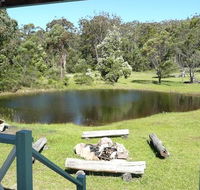 Possums Hollow and Hooters Hut - Yarra Valley Accommodation