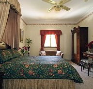 Holberry House - Yarra Valley Accommodation
