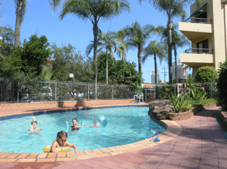 Grangewood Court Holiday Apartments - Yarra Valley Accommodation