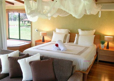 Lake Weyba Cottages - Yarra Valley Accommodation 1