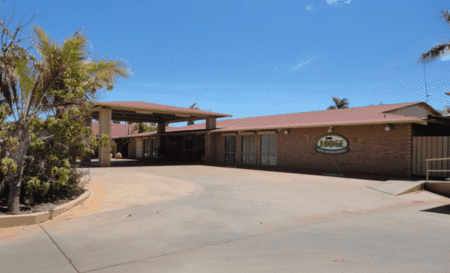 The Lodge Motel - Yarra Valley Accommodation 1