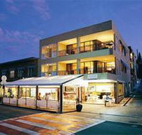 Marine Boutique Beachfront Apartments - Yarra Valley Accommodation