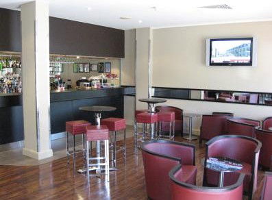 Travelodge Newcastle City - Yarra Valley Accommodation 5