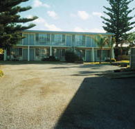 Troubridge Hotel - Yarra Valley Accommodation