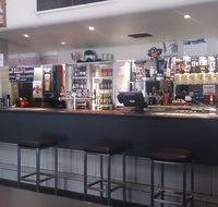 Settlers Hotel - Yarra Valley Accommodation