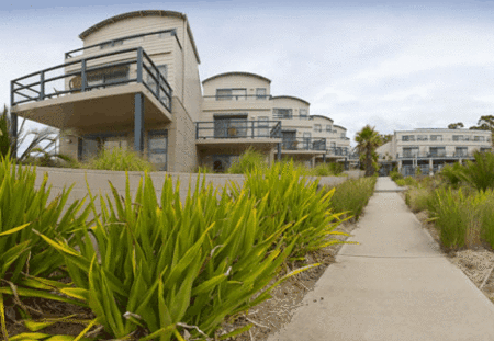 Corrigans Cove Apartments - Yarra Valley Accommodation 0