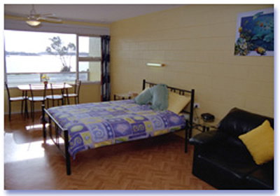 Almonta Holiday Apartments - Yarra Valley Accommodation 1
