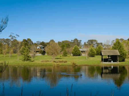 Sanctuary Park Cottages - Yarra Valley Accommodation