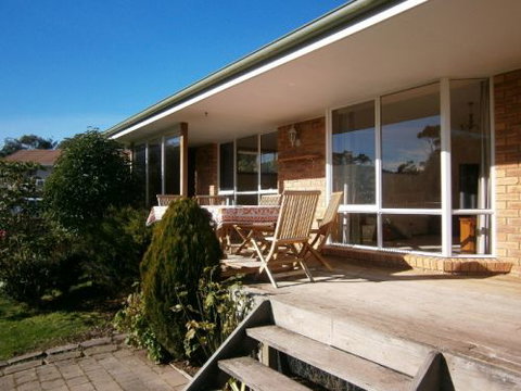 Portside Cygnet Accommodation - Yarra Valley Accommodation 0
