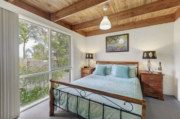 Bungunyah Apartments - Yarra Valley Accommodation 18