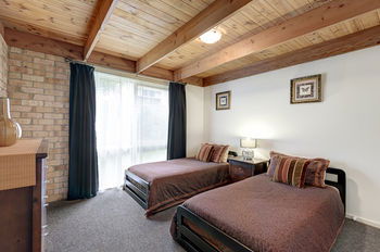 Bungunyah Apartments - Yarra Valley Accommodation 26