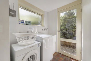 Bungunyah Apartments - Yarra Valley Accommodation 54