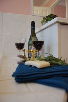 L'Auberge Angara Bed And Breakfast - Yarra Valley Accommodation 0