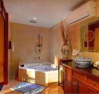 Mt Dandenong Imperial Retreat - Yarra Valley Accommodation