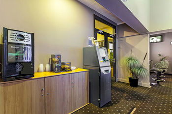 Commonwealth Hotel Newcastle - Yarra Valley Accommodation 8