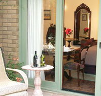 Forlonge Bed  Breakfast - Yarra Valley Accommodation
