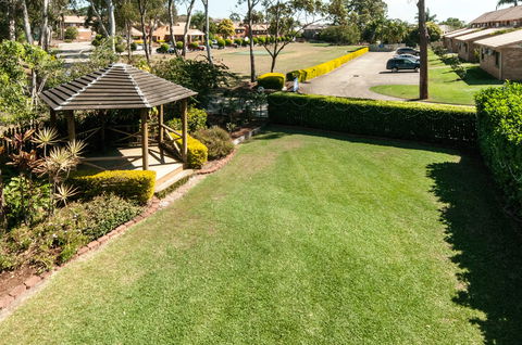 Comfort Inn & Suites Robertson Gardens - Yarra Valley Accommodation 5