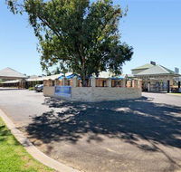 Drakesbrook Hotel - Yarra Valley Accommodation