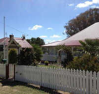 Tenterfield Luxury Historic c1895 Cottage - Yarra Valley Accommodation