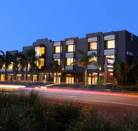The Brighton Savoy Hotel - Yarra Valley Accommodation