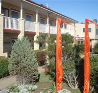 Baywatch Manor Augusta YHA - Yarra Valley Accommodation