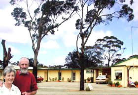 Lake Grace Saltbush Inn - Yarra Valley Accommodation 0