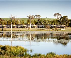 Lake Redbrook Holiday Retreat - Yarra Valley Accommodation 0