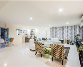 Laguna Bay At Vogue Holiday Homes - Yarra Valley Accommodation 3