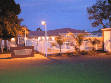 Charles Rasp Motor Inn and Cottages - Yarra Valley Accommodation